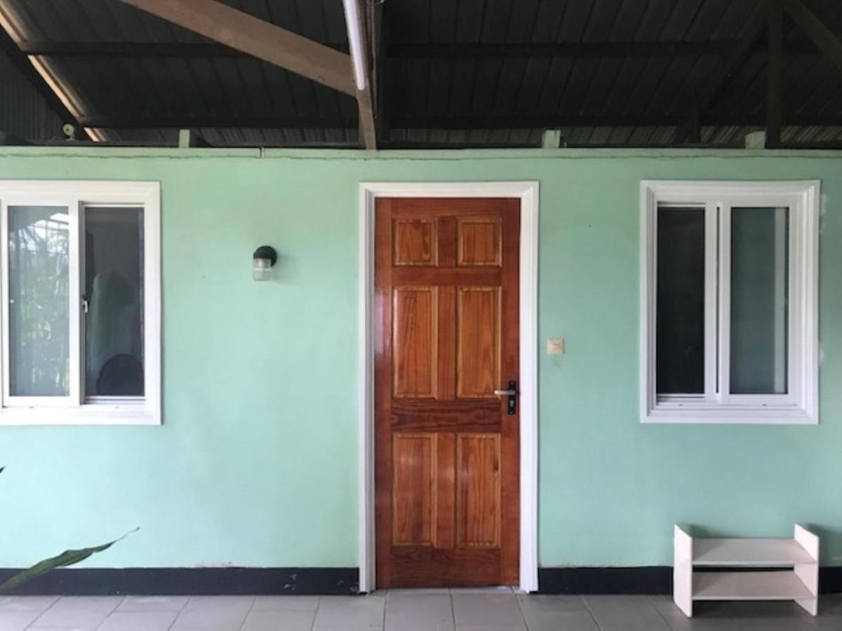 Unu Pikin Guesthouse Парамарибо Стая снимка