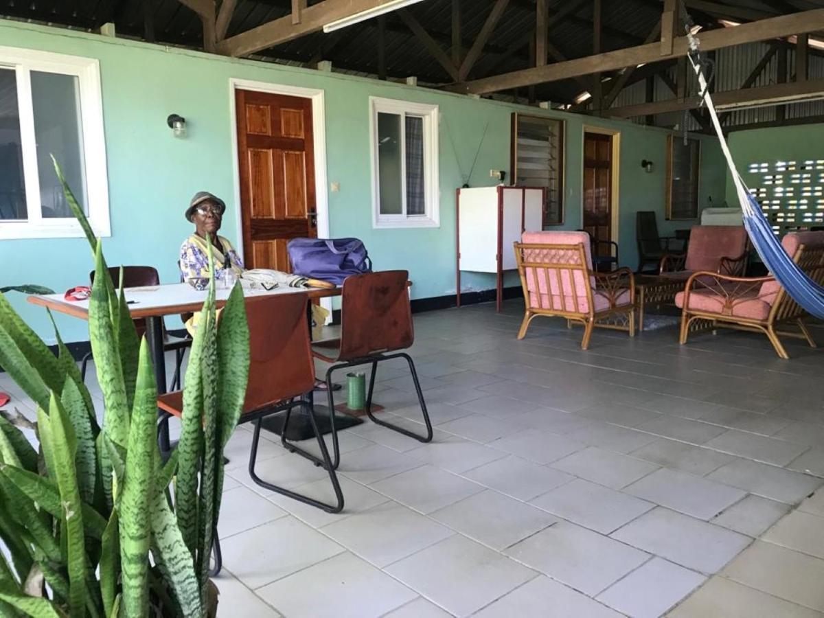 Unu Pikin Guesthouse Парамарибо Екстериор снимка
