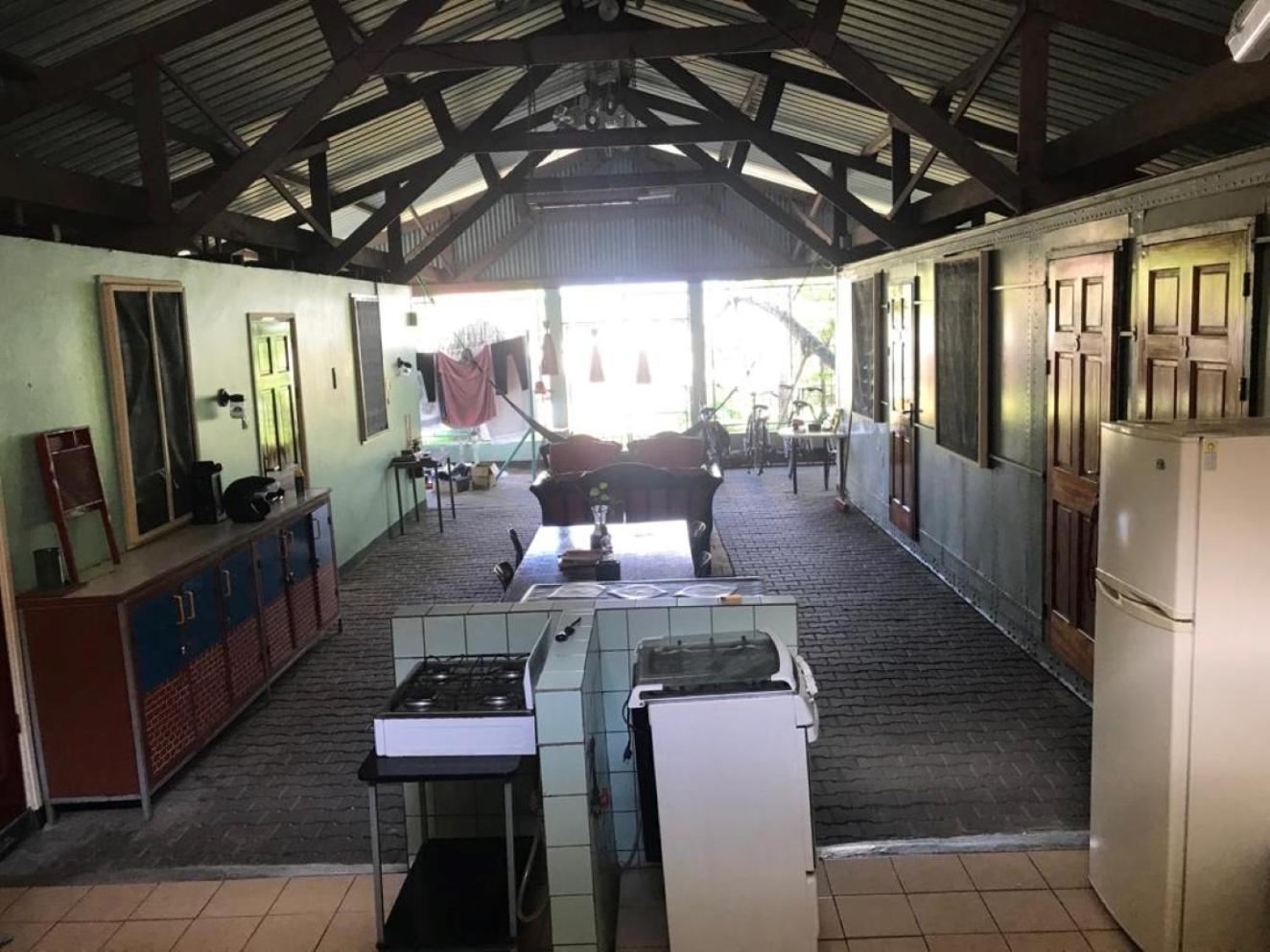 Unu Pikin Guesthouse Парамарибо Стая снимка